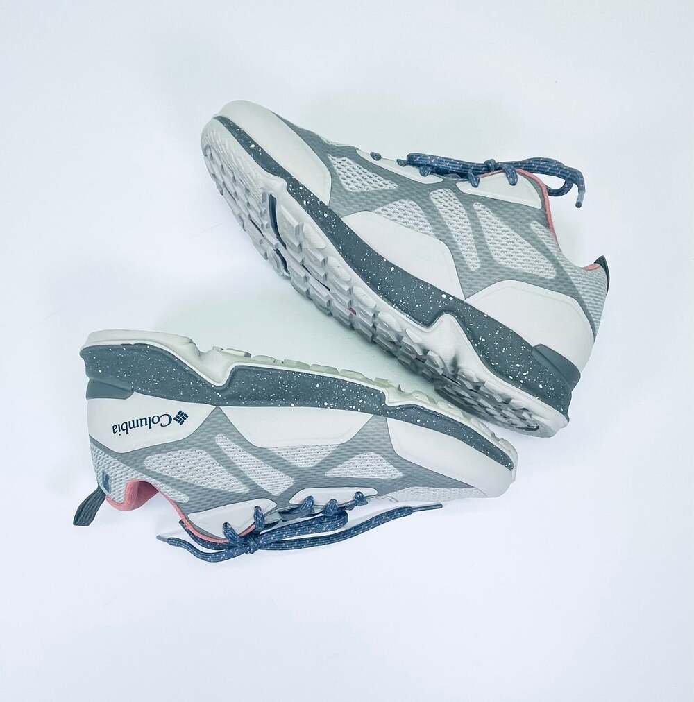 Columbia Women Vitesse Outdry Waterproof Hiking Shoes Grey Ice Canyon Rose US 7